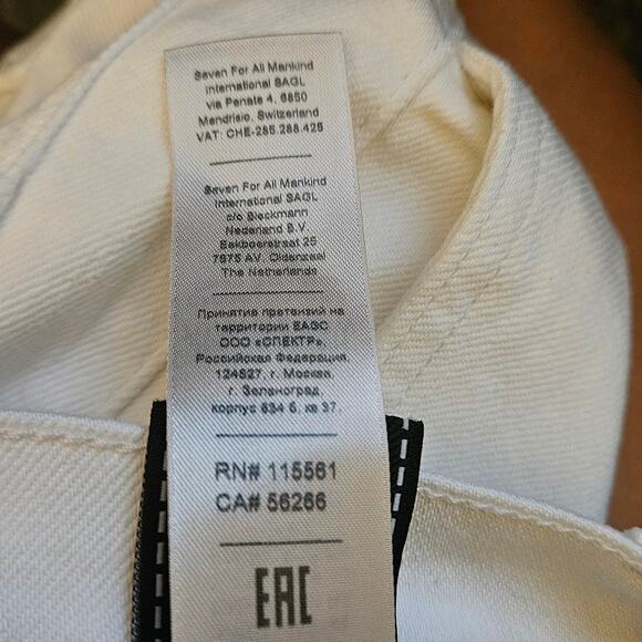 7 for all mankind Women's Size 26 White High-Rise Cropped Logan Cargo Jeans - Picture 3 of 7